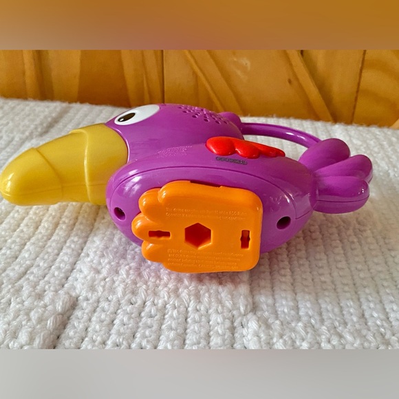 Fisher Price Rainforest Musical Toucan Bird - Picture 7 of 10